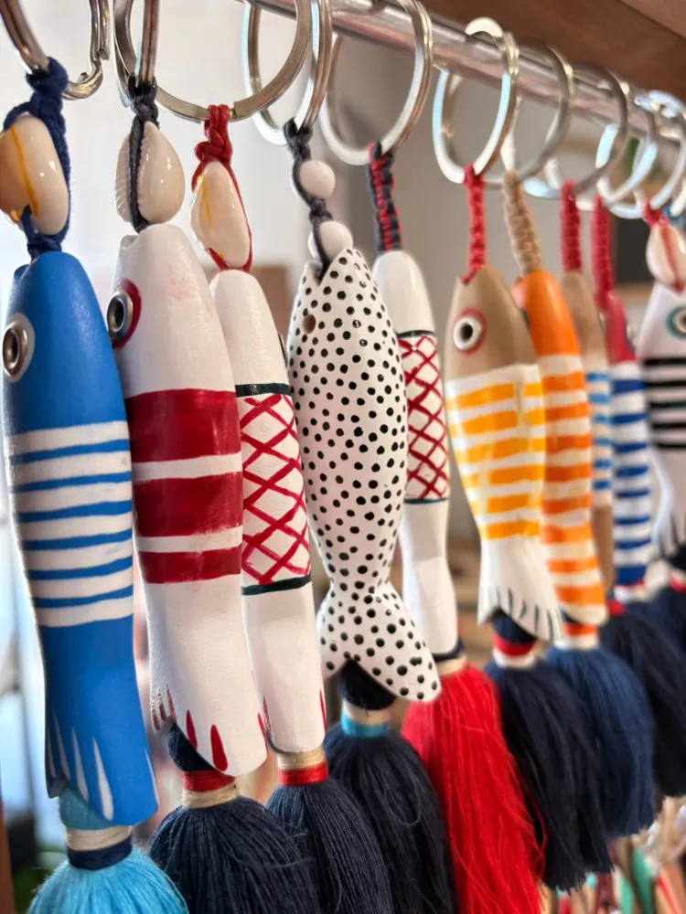 Porte-clés poissons en bois peint